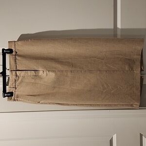 Aritzia Babaton Skirt